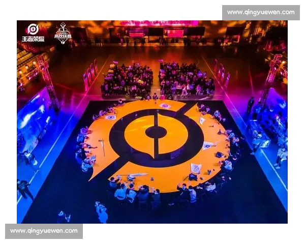 决战时刻来临 谁与争锋 我们必将披荆斩棘 直面荣耀的巅峰挑战 决战时刻来临 谁与争锋 我们必将披荆斩棘 直面荣耀的巅峰挑战